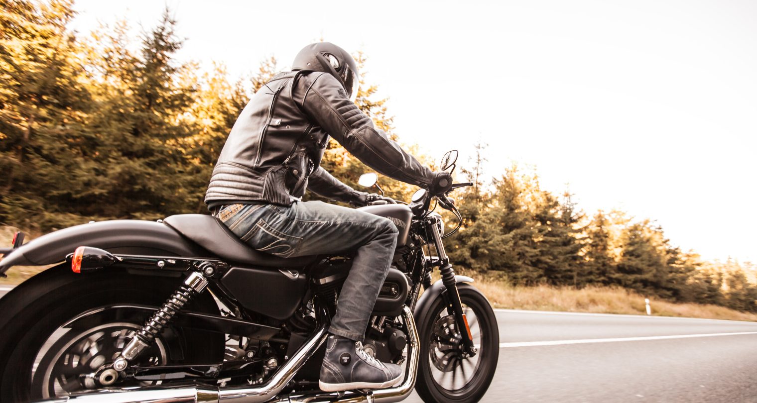 Leyes de motocicletas que todo motociclista en Phoenix debe conocer